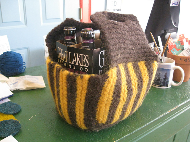 Six Pack Carrier