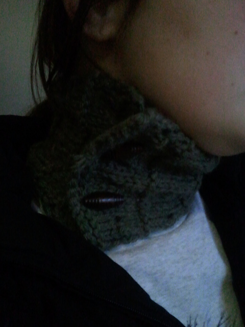 Spots and Stripes cowl