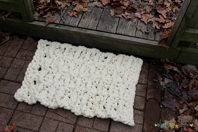 Chunky Yarn Outdoor Rug