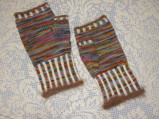 Nutmeg Mitts
