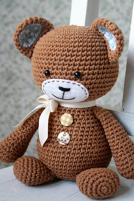 Smugly-bear