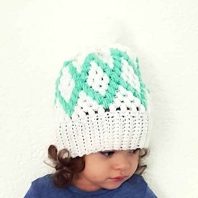 Diamonds Puff Beanie