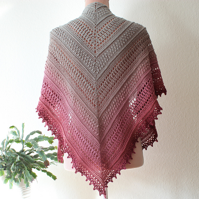 Initium Novum Shawl
