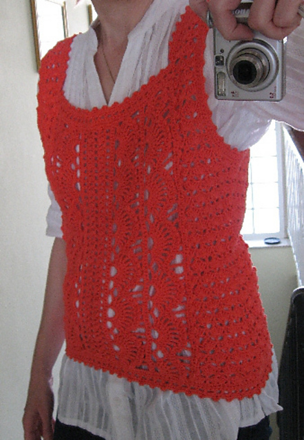 p.28 Midsummer Tanktop