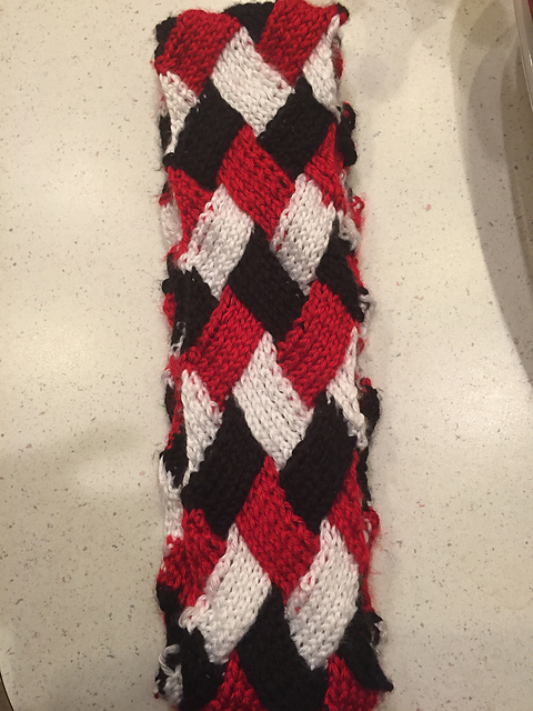 Winter Entrelac Scarf