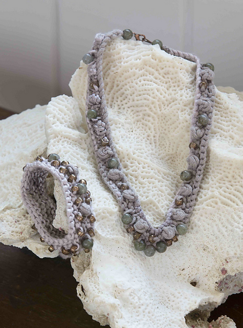 Sand & Stones Necklace & Bracelet
