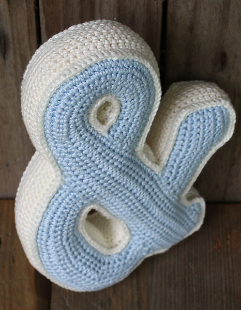 AMPERSAND - 3D Symbol