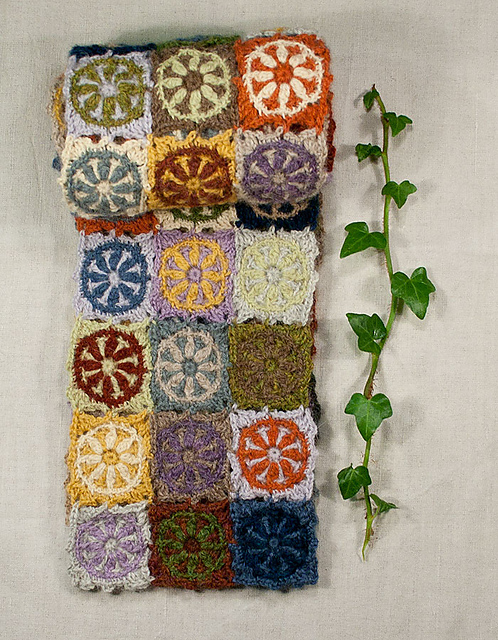 Shawl in Overlay Crochet