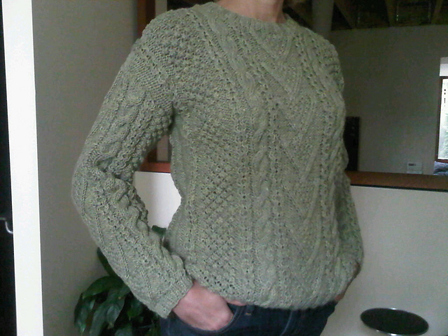 Design F - Pullover with Round or Polo Neck