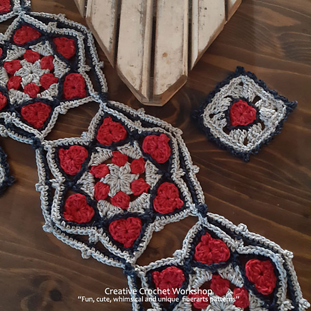 Star Hearts Table Runner