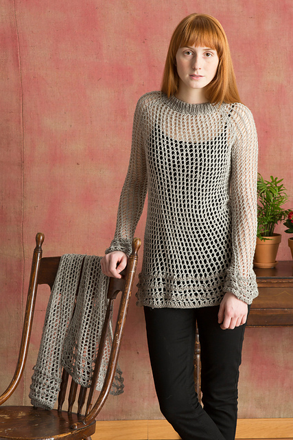 Lacery Pullover