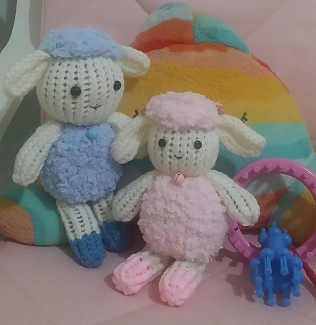 Loom Knit Sheepy Sheep