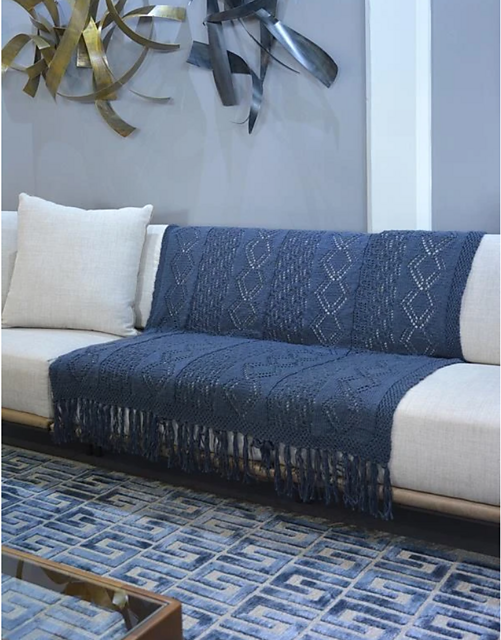 Luau throw blanket