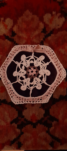 Sachet lace Violets