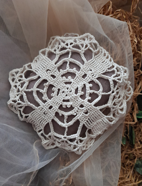 Sachet lace Arugula in bloom