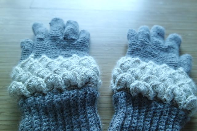 Love from Paris gloves