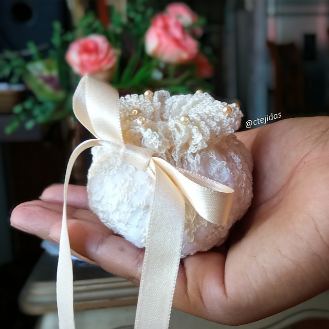 Bolsita Recordatorio a Crochet