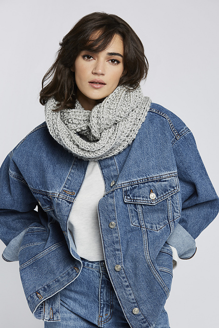 Isabella Cowl