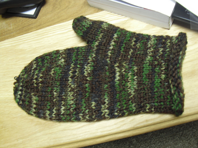 Simple as Pie Mittens