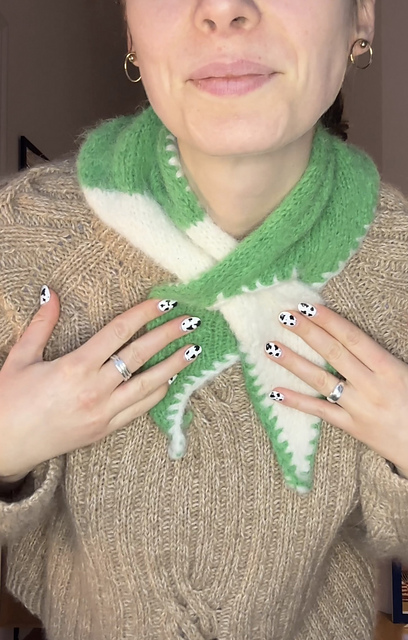 Vicky Scarf