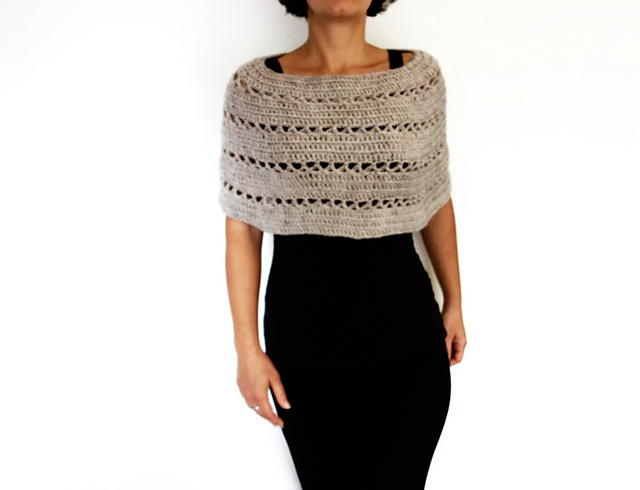 Oatmeal Capelet