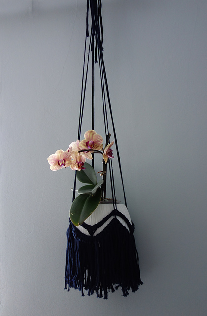 Skirted Plant Pot Hanger