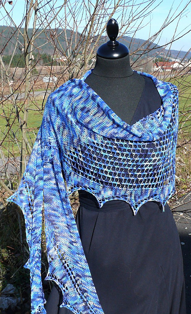 Shawl Latis