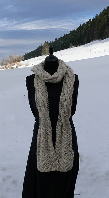 Scarf Swallowfield