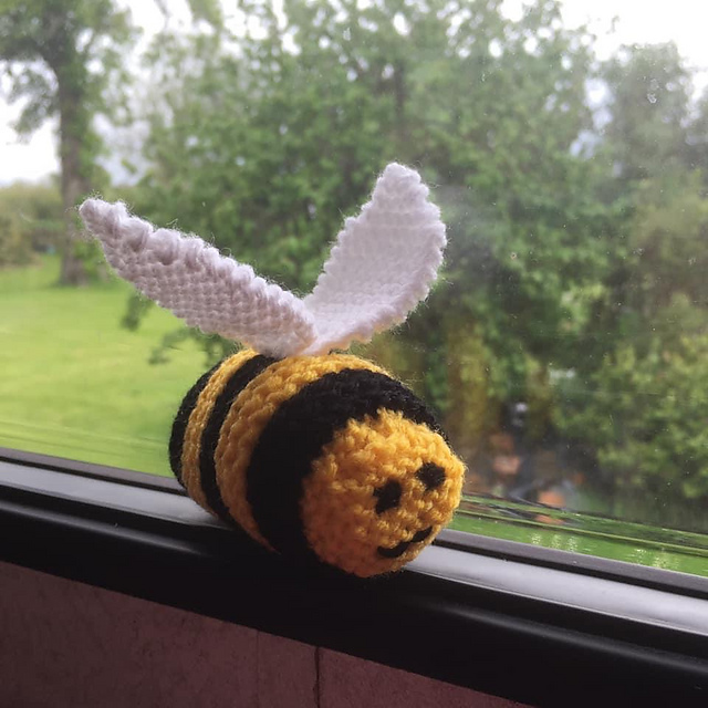 Nature Friends  Bumble Bee