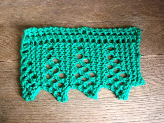 Cane Leaf Edging