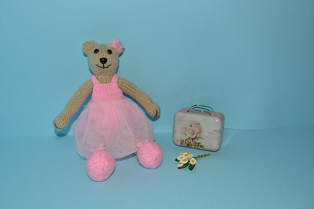 Tessa Teddy With Ballet Outfit