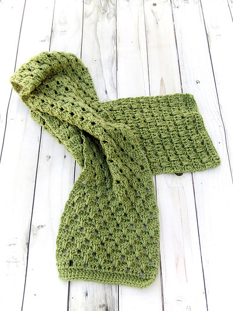 Oversized Cozy Scarf