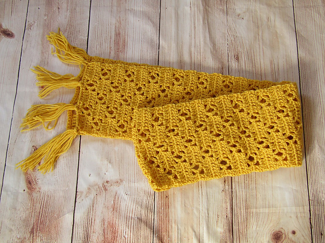 Diamonds Spring Scarf