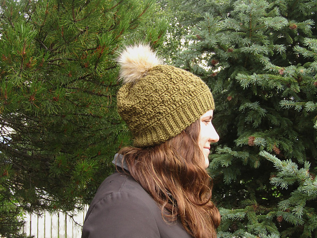 Mountain Peaks Toque