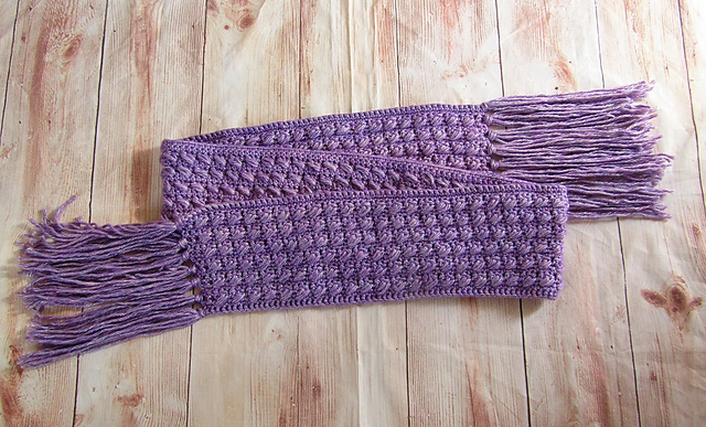 Rolling Ridges Scarf