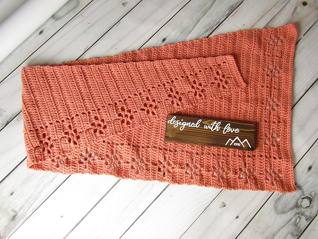 Vintage Pink Shawl