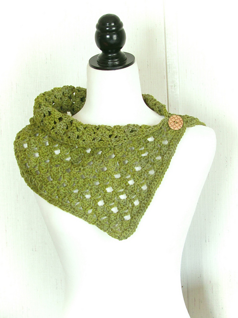 Lotus Button Cowl
