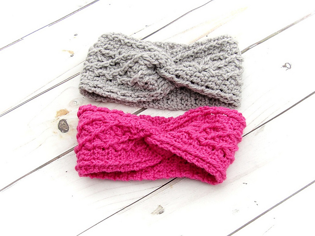 Twisted Cable Ear Warmer