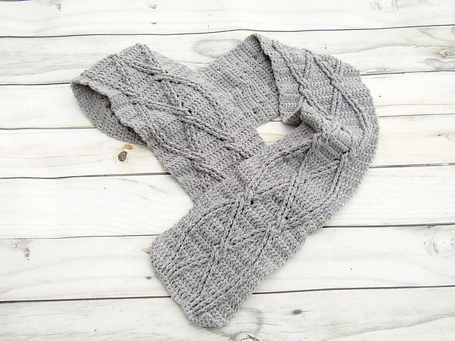 Men's Cable Scarf