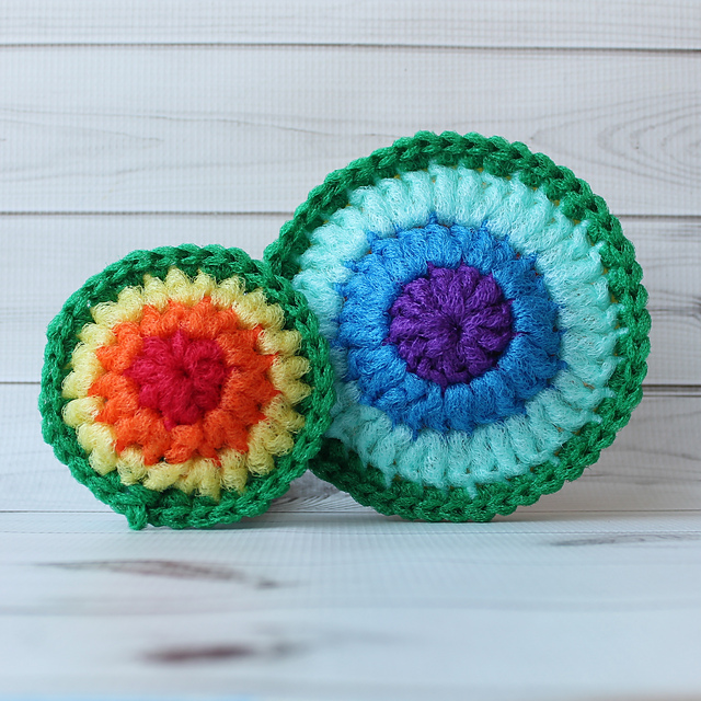 Rainbow scrubbie