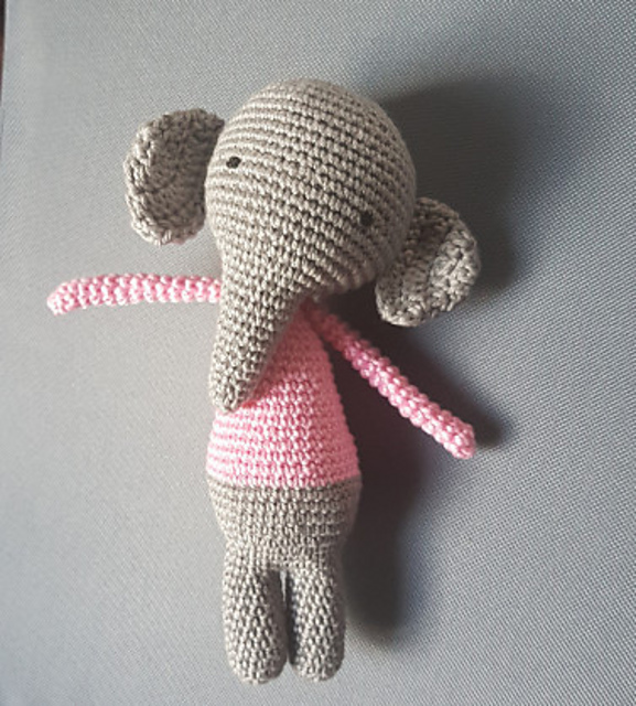Elephant amigurumi