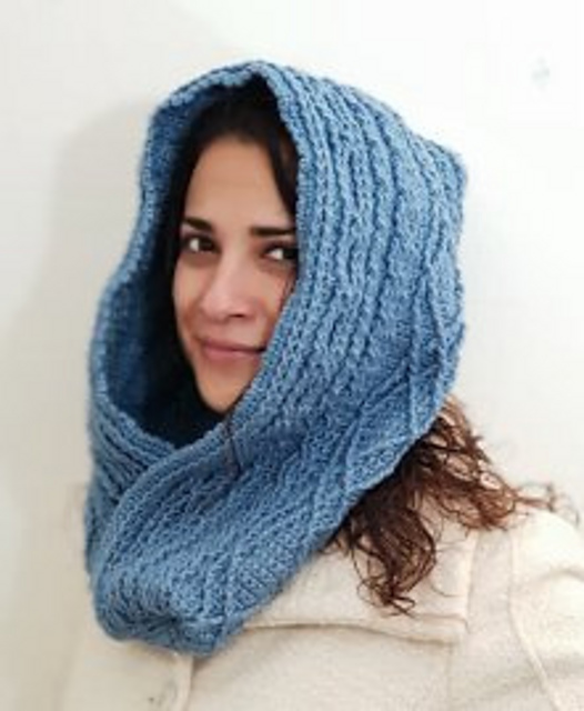 Snood Capuche Entrelacs