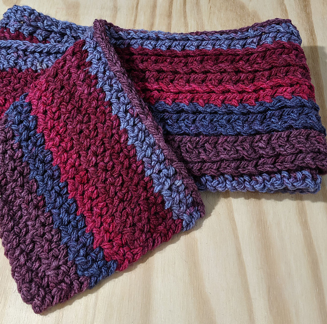 Pizzelle Stitch Scarf
