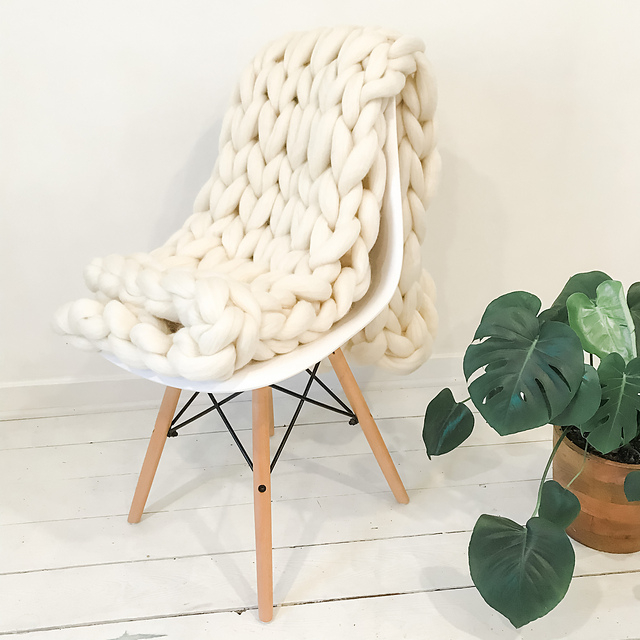 Chunky knit wool roving blanket