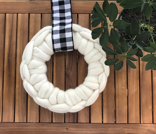 Cozy wool wreath