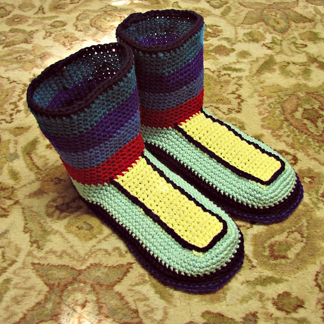 Ravelry CaraLouise's Foot Warmers to Crochet