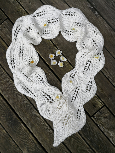 Winterleaf Scarf