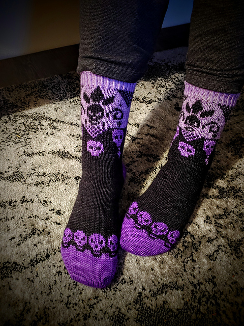 Skull Sampler Socks