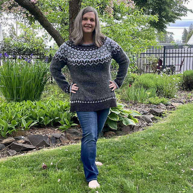 Ravelry CarmenIsKnitting s Riddari Altered To Be Top down ravelry-carmenisknitting-s-riddari-altered-to-be-top-down