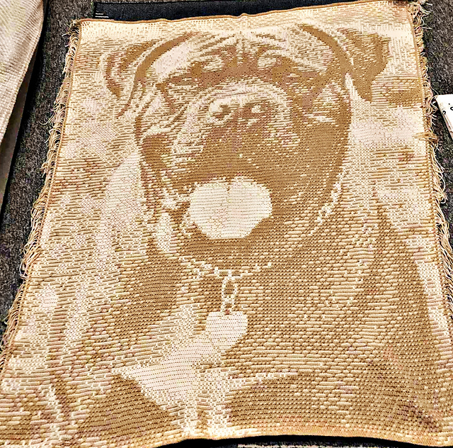 Overlay Mosaic "DOGUE DE BORDEAUX"